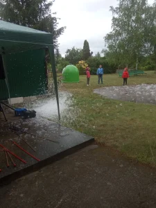 Dzień Dziecka 2022 na ROD im. 40-lecia WP w Pile - maszyna do baniek