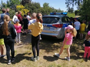 Dzień Dziecka 2023 w Pile na ROD im. 40-lecia WP - radiowóz