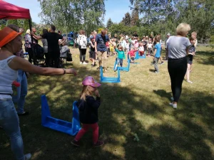 Dzień Dziecka 2023 na ROD im. 40-lecia WP - bieg przez płotki