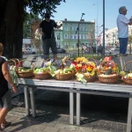 Korso 2018 w Pile - koszyki z warzywami i owocami