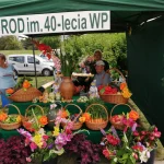 Korso 2019 w Pile - namiot z plonami z działek im. 40-lecia WP